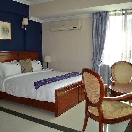 Hotel Nikko Towers Dar es Salaam Exterior photo